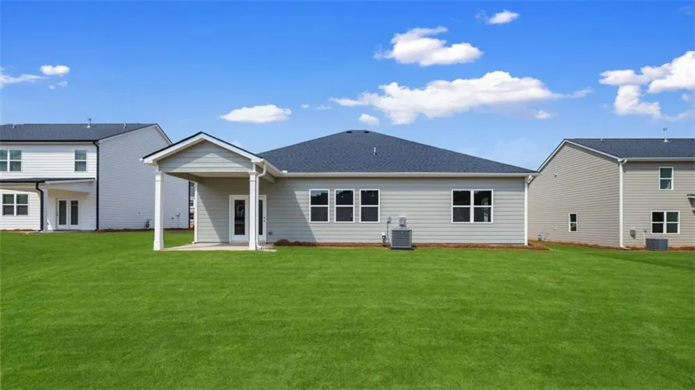 300 Defilippe Drive Statham, GA 30666