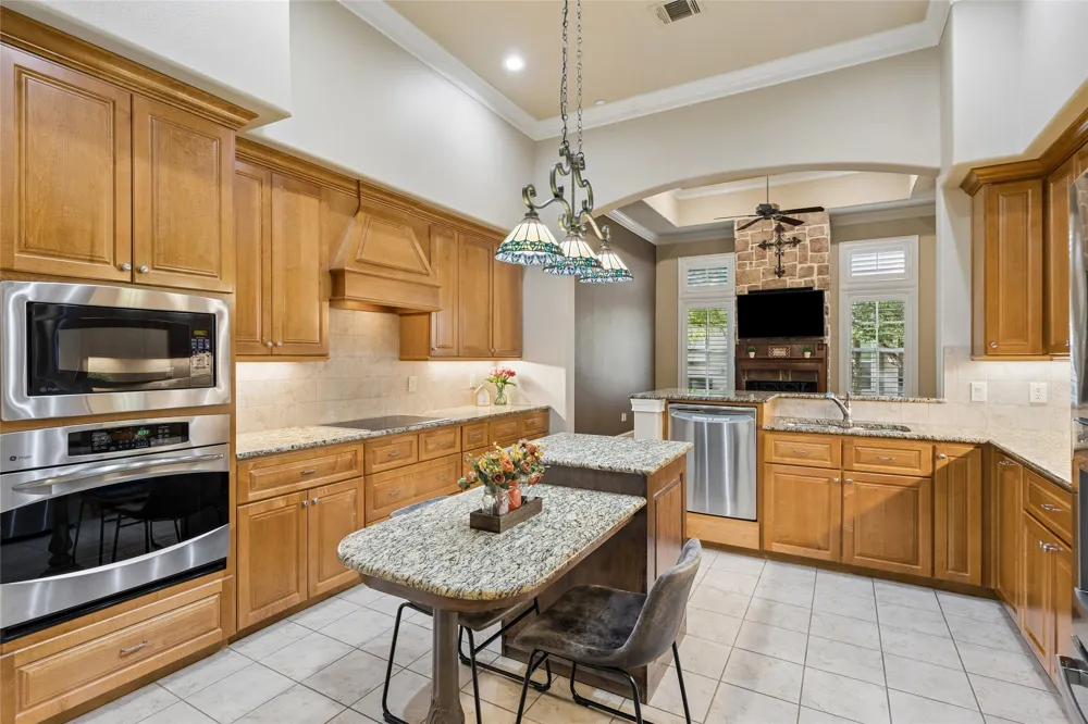 310 Watermere Drive Southlake, TX 76092