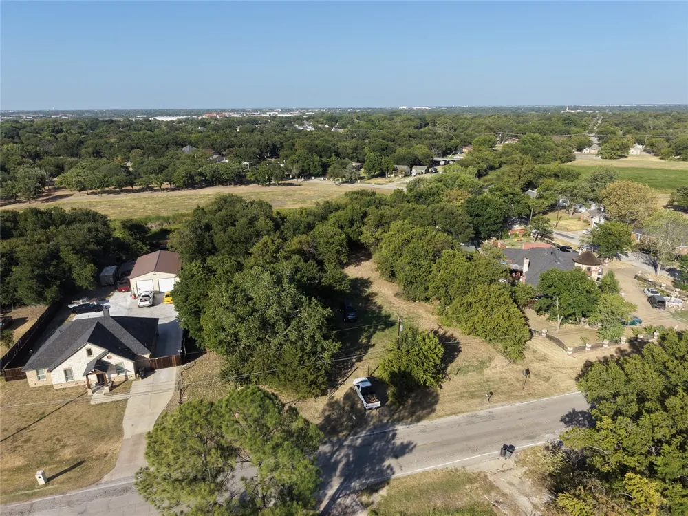 1704 S Sam houston Road Mesquite, TX 75149