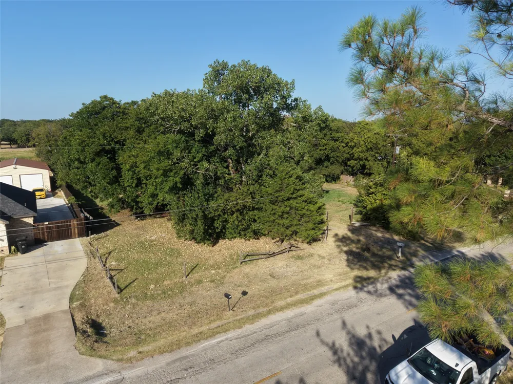 1704 S Sam houston Road Mesquite, TX 75149