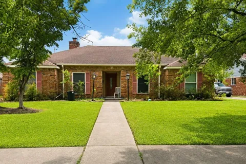 423 Woodvine Drive