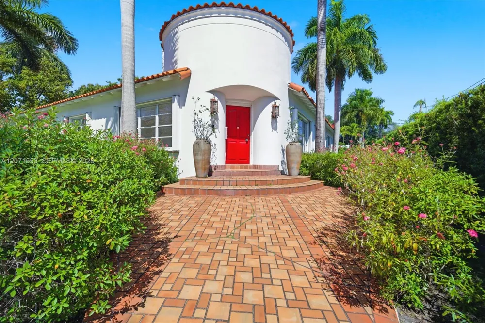 2300 S Miami Ave #2300 Miami, FL 33129