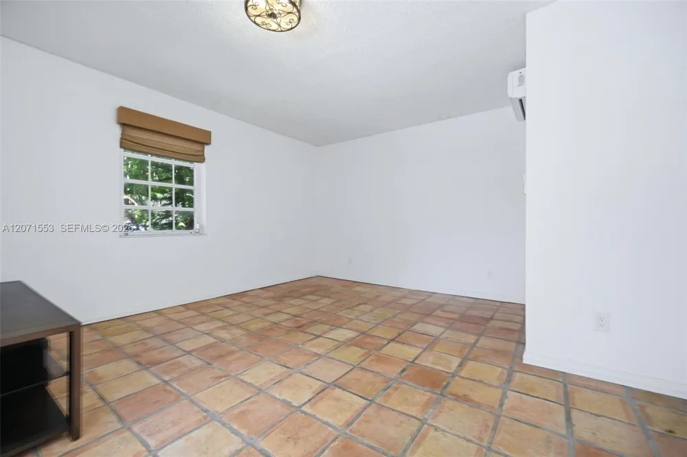 2300 S Miami Ave #2300 Miami, FL 33129