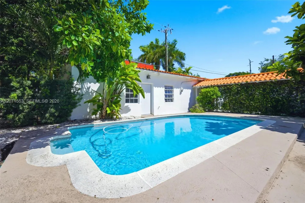 2300 S Miami Ave #2300 Miami, FL 33129