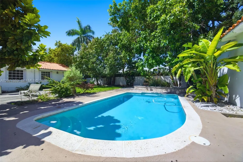 2300 S Miami Ave #2300 Miami, FL 33129