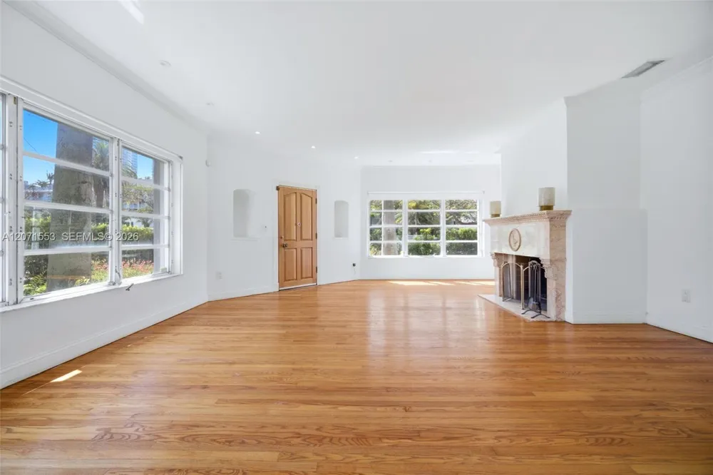 2300 S Miami Ave #2300 Miami, FL 33129
