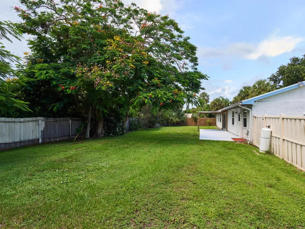 296 SE Wentworth Drive Stuart, FL 34996
