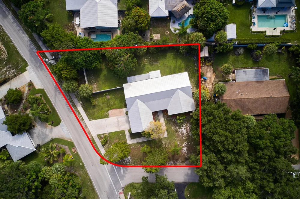 296 SE Wentworth Drive Stuart, FL 34996