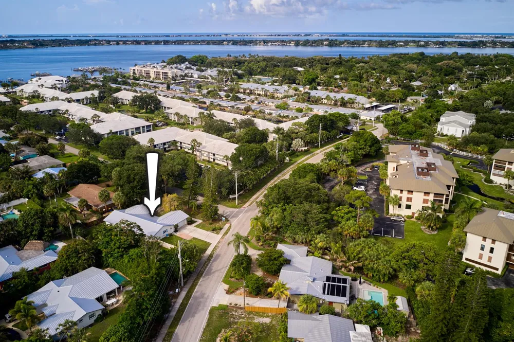 296 SE Wentworth Drive Stuart, FL 34996