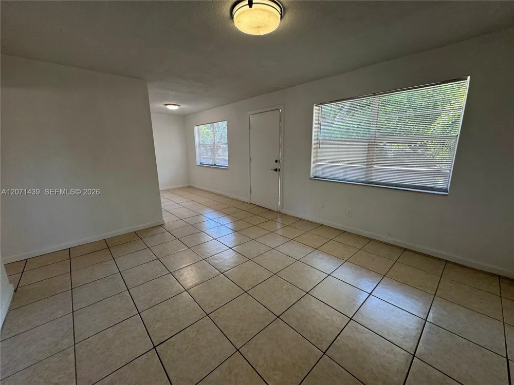 4732 SW 33rd Ave #206 Dania Beach, FL 33312