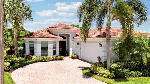 431 Castalina Ct