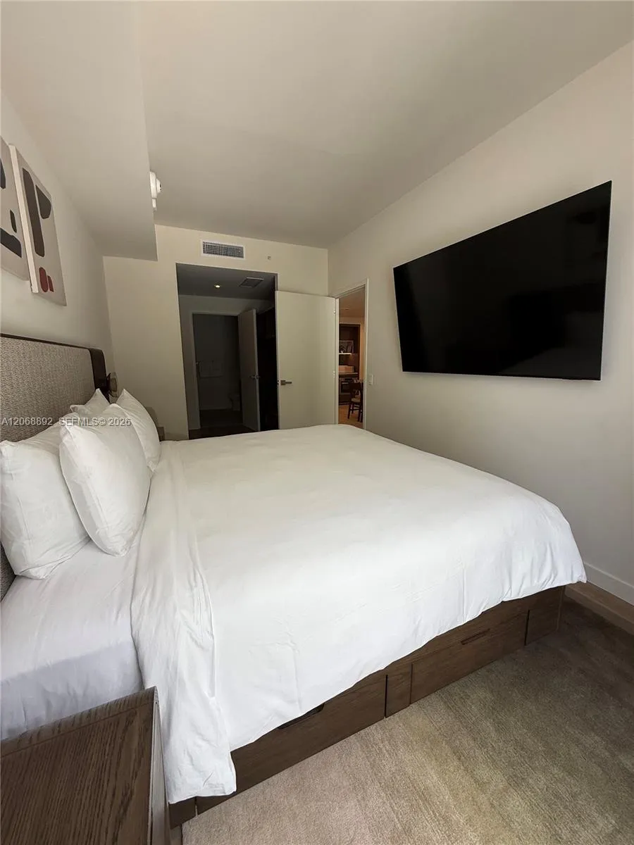 1611 SW 2nd Avenue #416 Miami, FL 33129