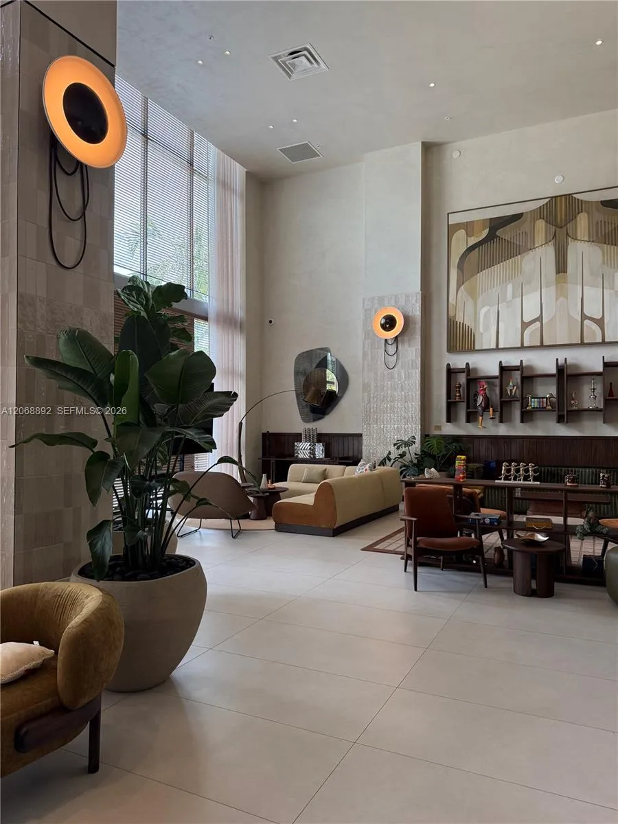 1611 SW 2nd Avenue #416 Miami, FL 33129