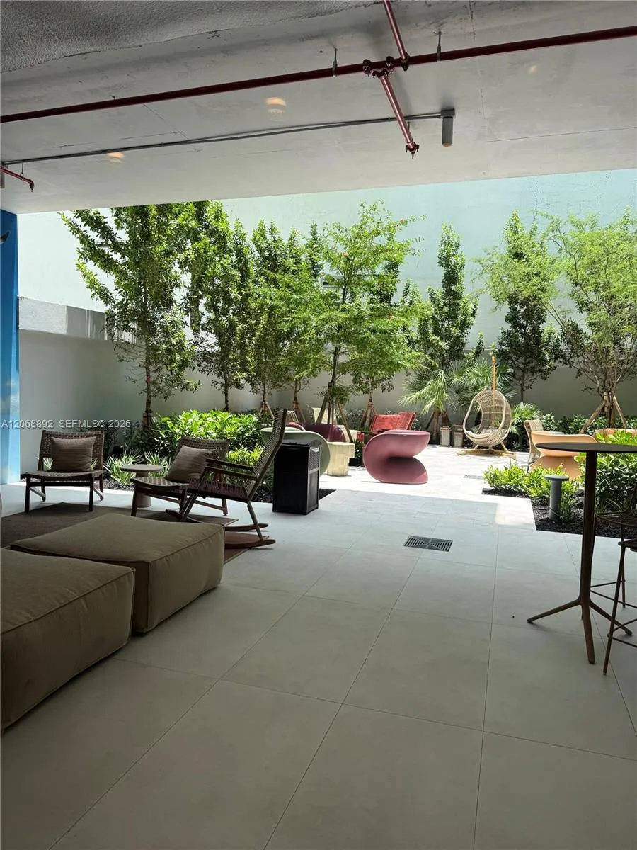 1611 SW 2nd Avenue #416 Miami, FL 33129