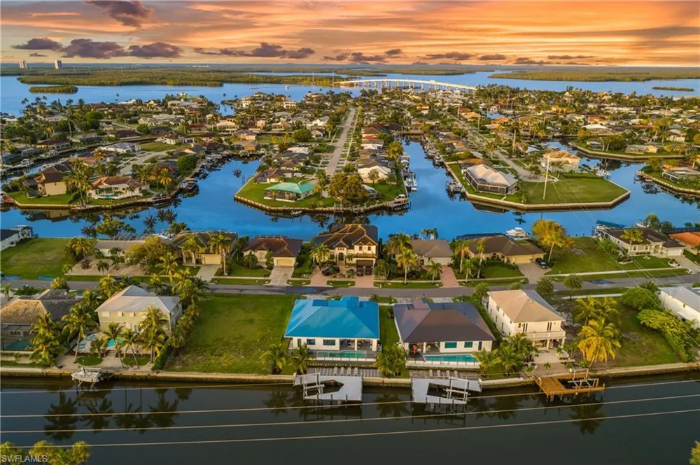 848 Rose Court Marco Island, FL 34145