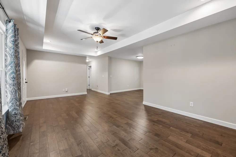 1004 Johnston Dr White Bluff, TN 37187