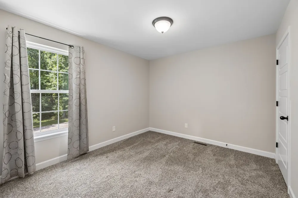 1004 Johnston Dr White Bluff, TN 37187