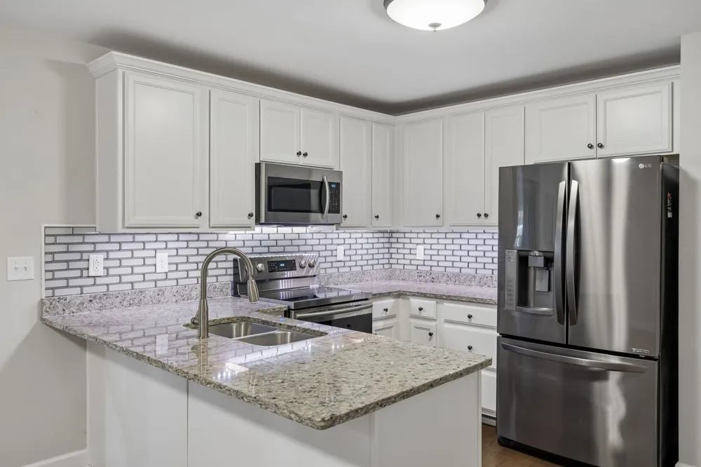 1004 Johnston Dr White Bluff, TN 37187