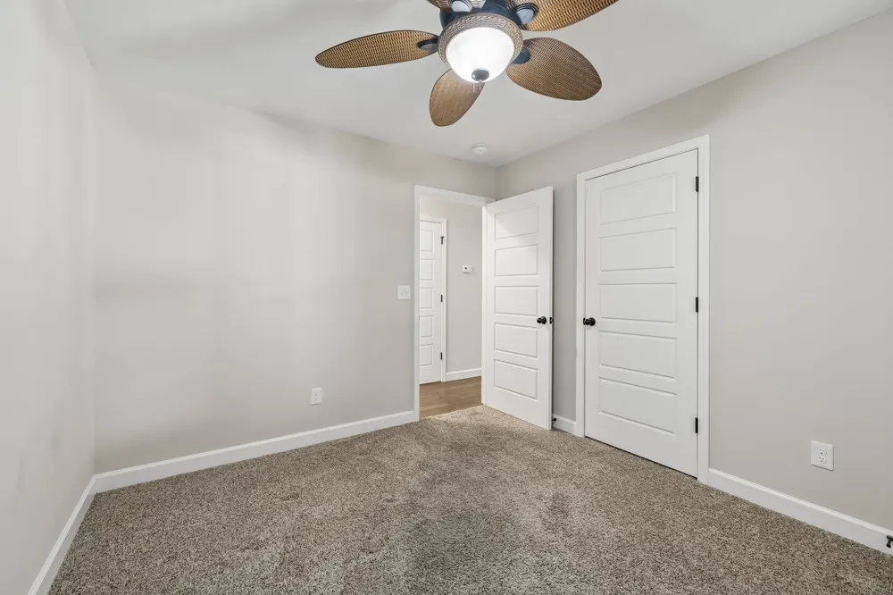 1004 Johnston Dr White Bluff, TN 37187