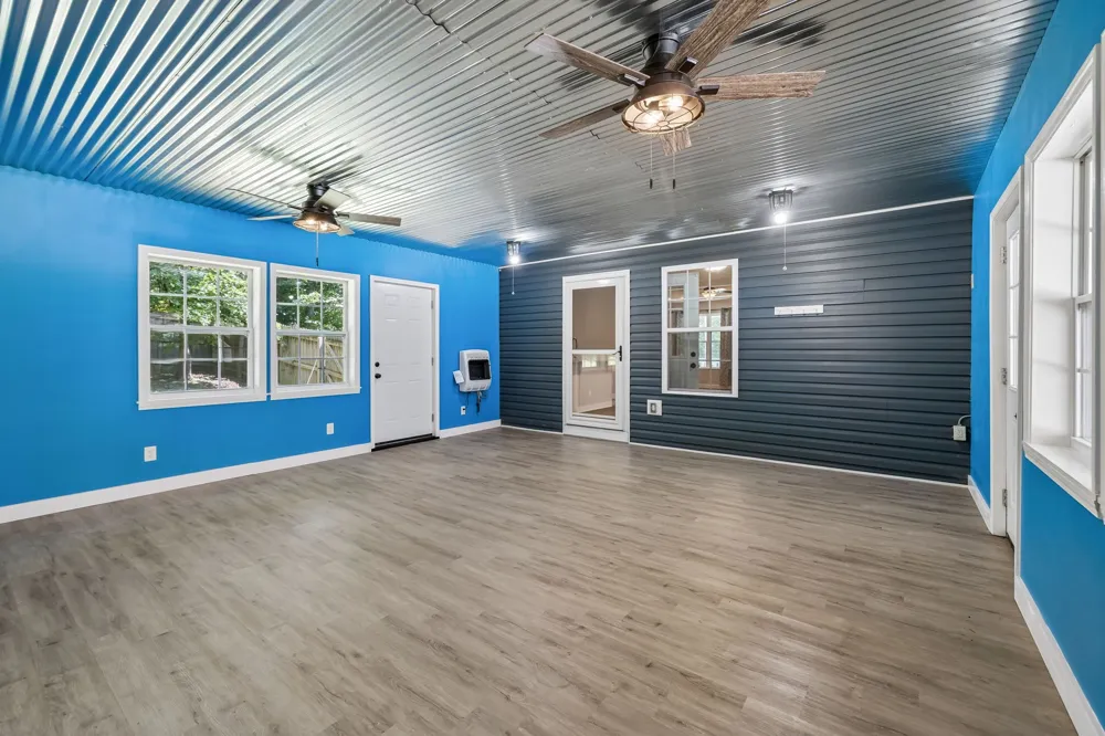 1004 Johnston Dr White Bluff, TN 37187