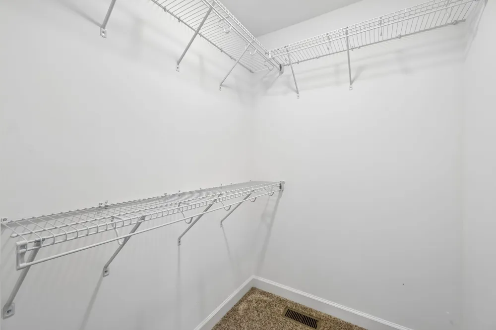 1004 Johnston Dr White Bluff, TN 37187