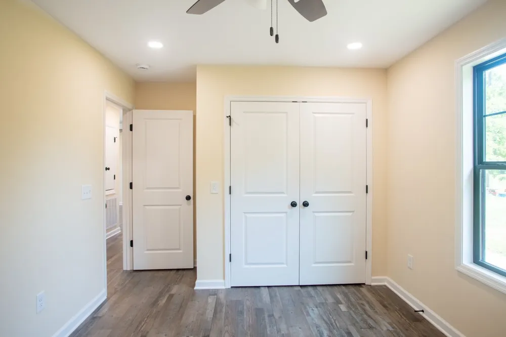 400 Holly Grove Rd Lewisburg, TN 37091