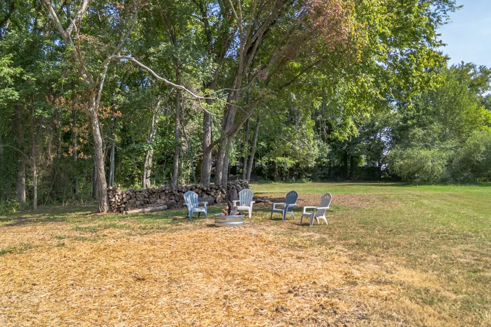 400 Holly Grove Rd Lewisburg, TN 37091