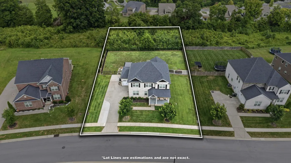 5064 Ozment Dr Nolensville, TN 37135