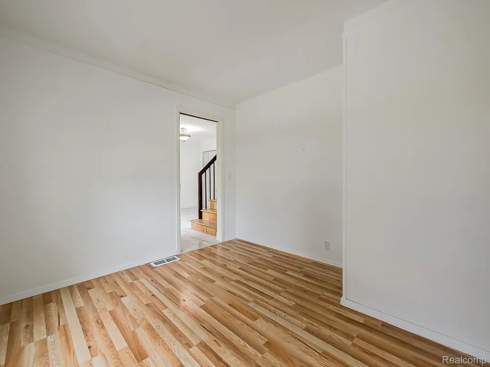 6240 Wynford Drive West Bloomfield Charter Township, MI 48322