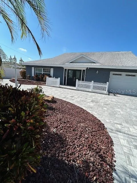 9312 KINGSTON ROAD Bradenton, FL 34210