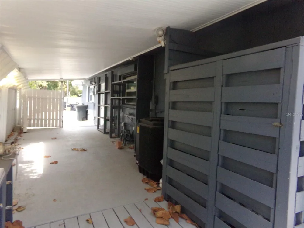 9312 KINGSTON ROAD Bradenton, FL 34210