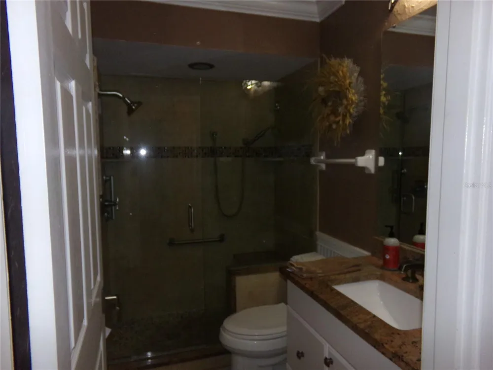 9312 KINGSTON ROAD Bradenton, FL 34210
