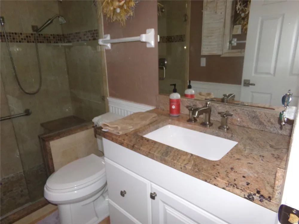 9312 KINGSTON ROAD Bradenton, FL 34210