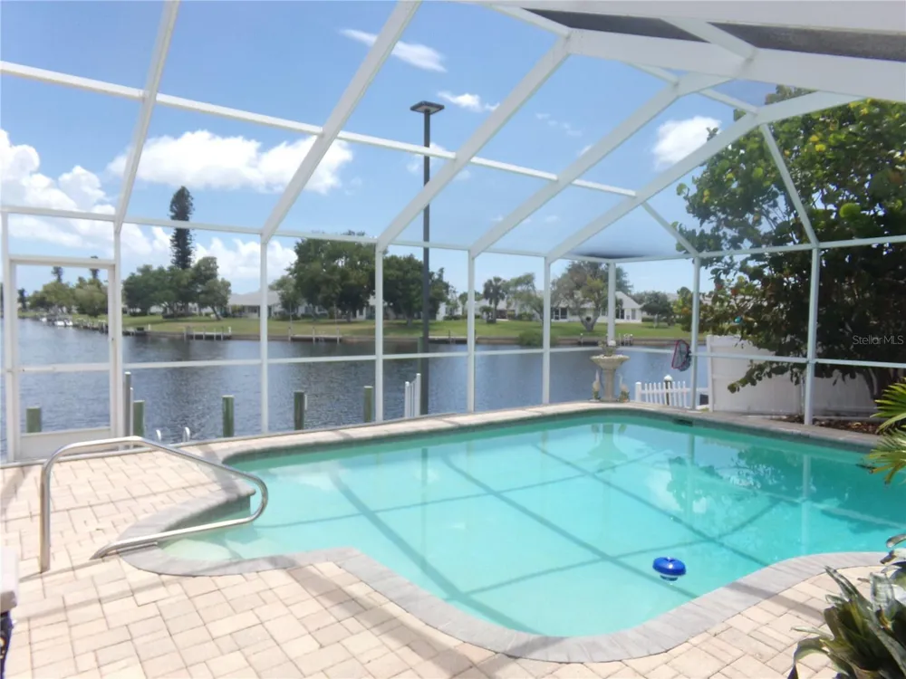 9312 KINGSTON ROAD Bradenton, FL 34210