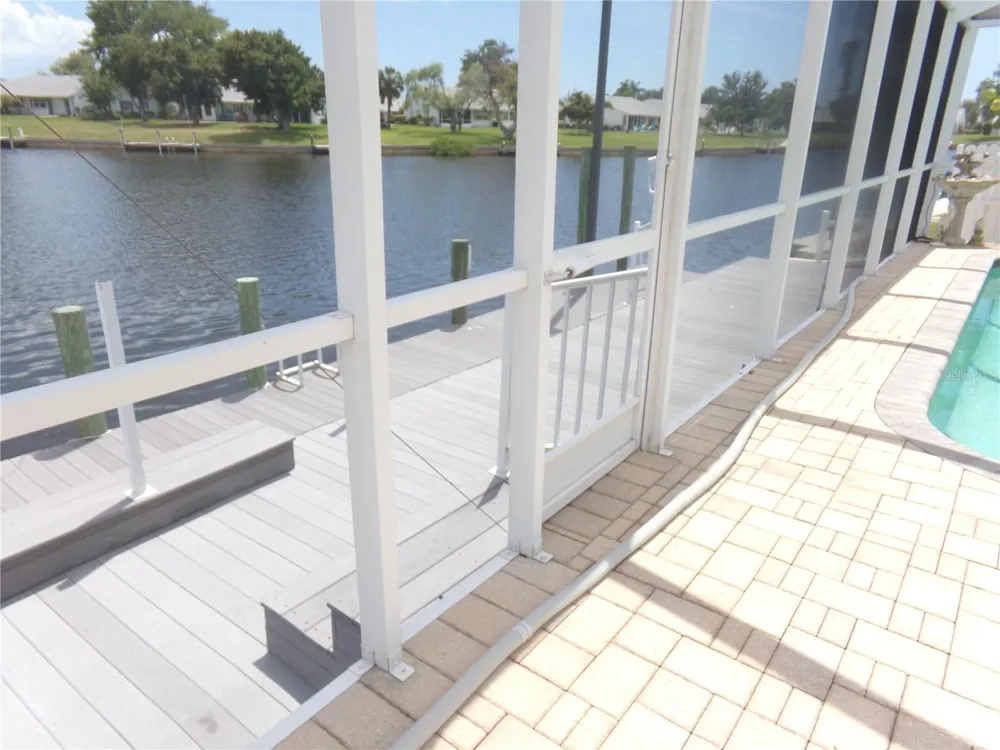 9312 KINGSTON ROAD Bradenton, FL 34210