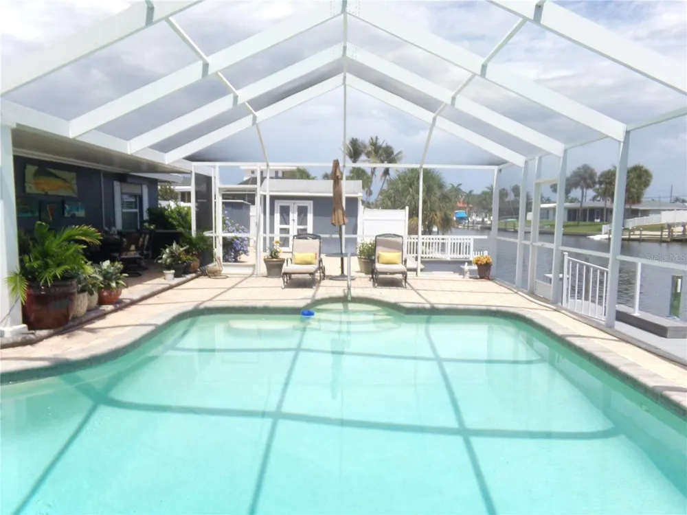 9312 KINGSTON ROAD Bradenton, FL 34210