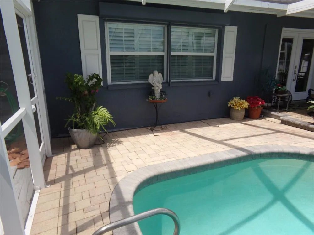 9312 KINGSTON ROAD Bradenton, FL 34210