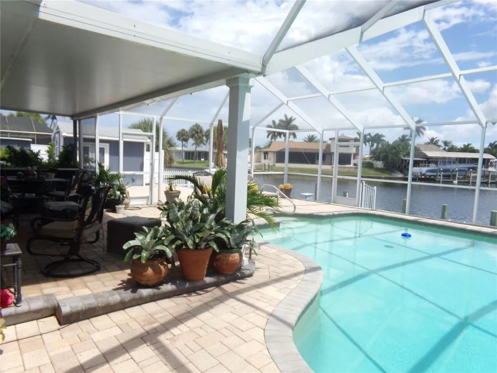 9312 KINGSTON ROAD Bradenton, FL 34210
