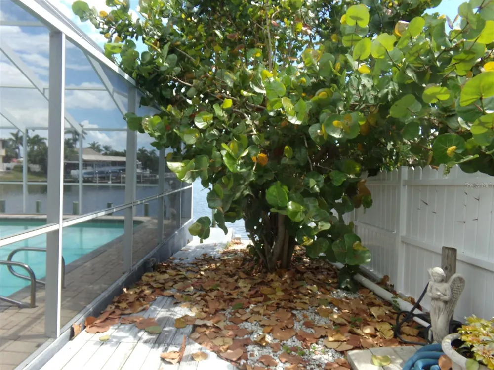 9312 KINGSTON ROAD Bradenton, FL 34210