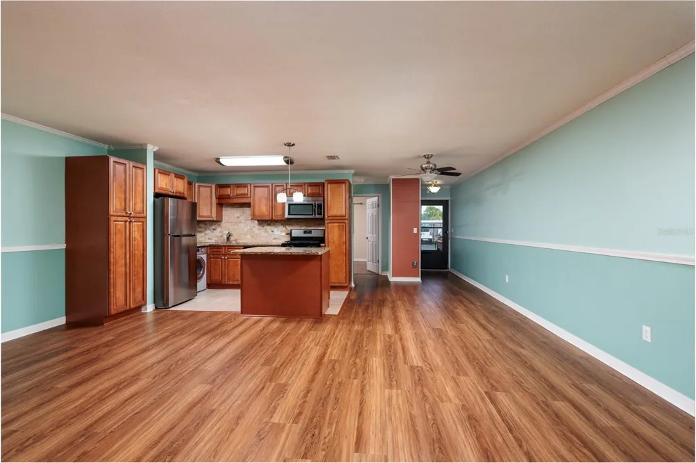 5980 TERRACE PARK DRIVE #108 St Petersburg, FL 33709