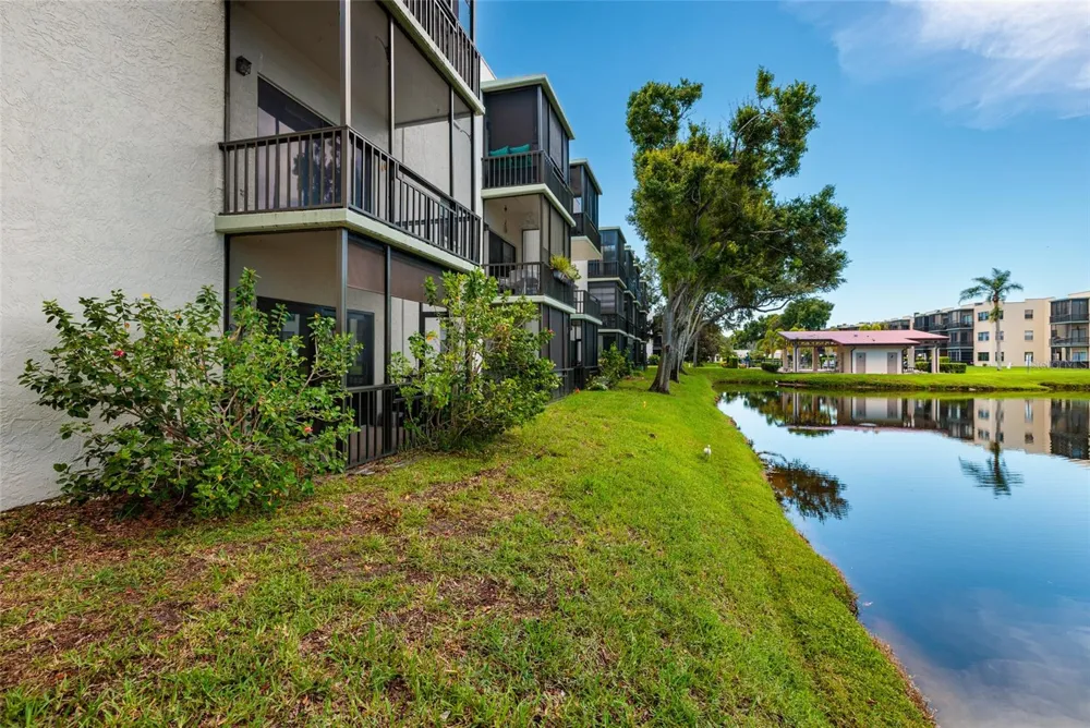 5980 TERRACE PARK DRIVE #108 St Petersburg, FL 33709