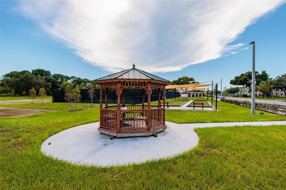 5980 TERRACE PARK DRIVE #108 St Petersburg, FL 33709