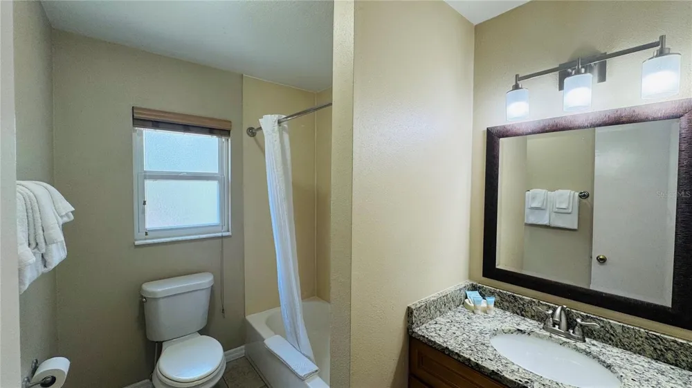 1124 SPACEPORT COURT Kissimmee, FL 34746