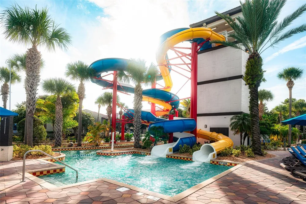 1124 SPACEPORT COURT Kissimmee, FL 34746