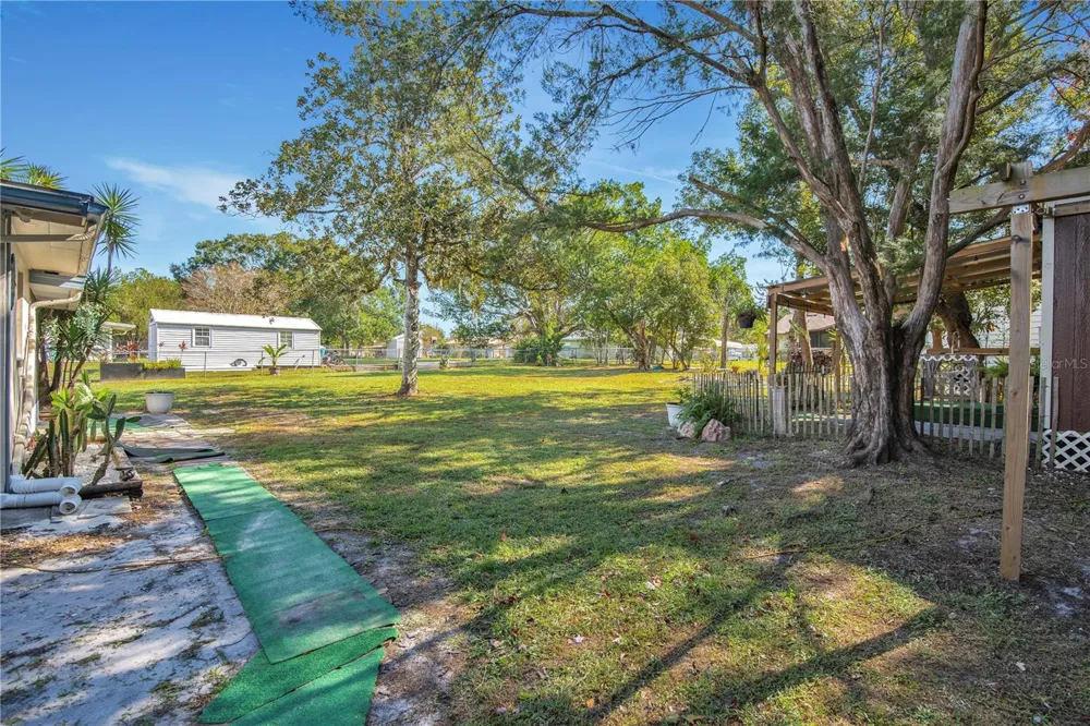 11 ASTER DRIVE Debary, FL 32713