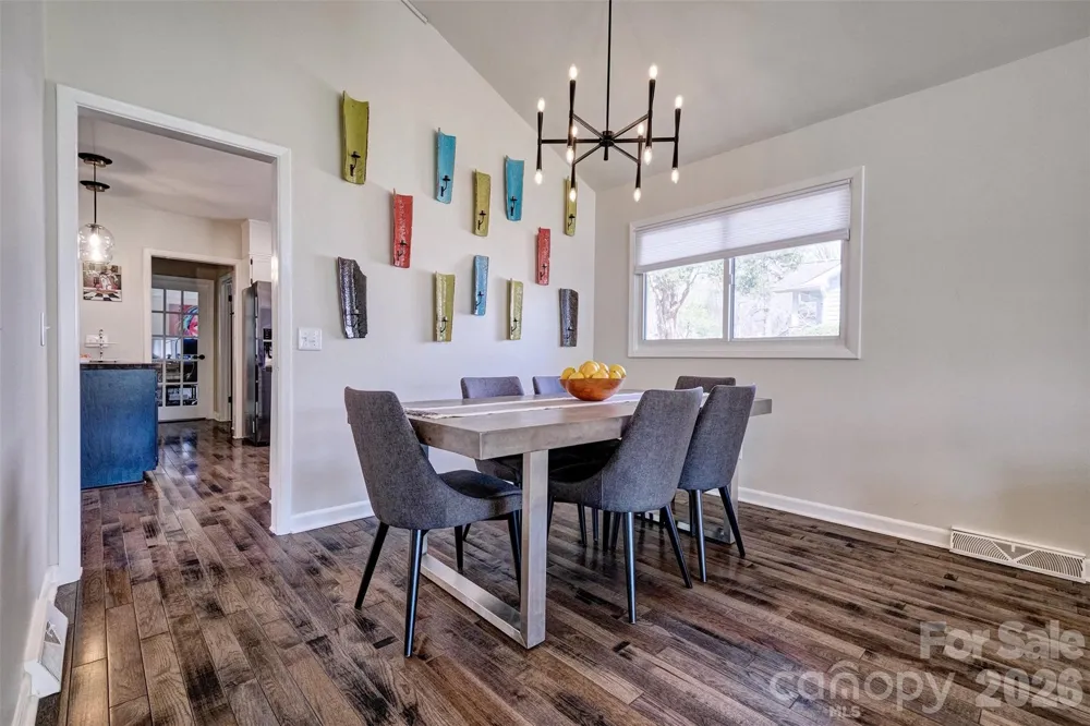 27 Apple Orchard Lane Lake Wylie, SC 29710