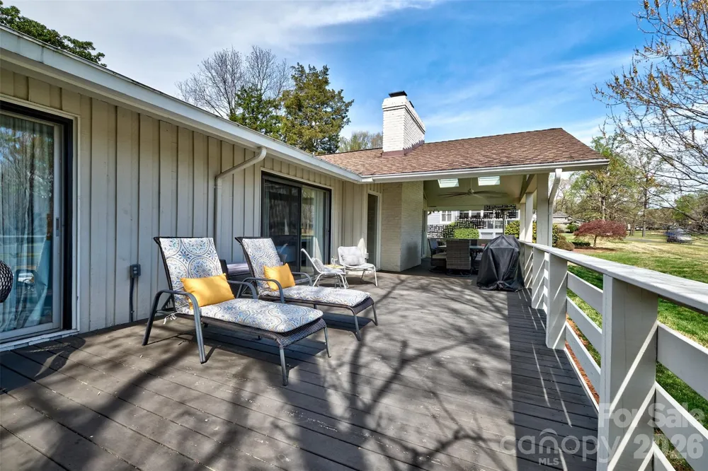 27 Apple Orchard Lane Lake Wylie, SC 29710