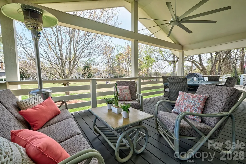 27 Apple Orchard Lane Lake Wylie, SC 29710