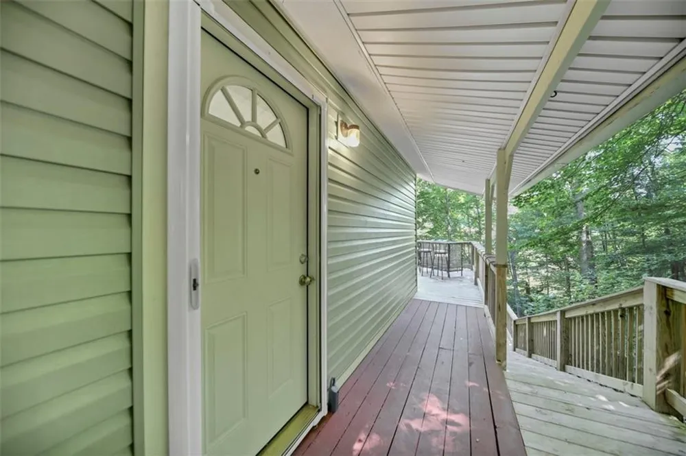 126 Silver Fox Drive Dawsonville, GA 30534