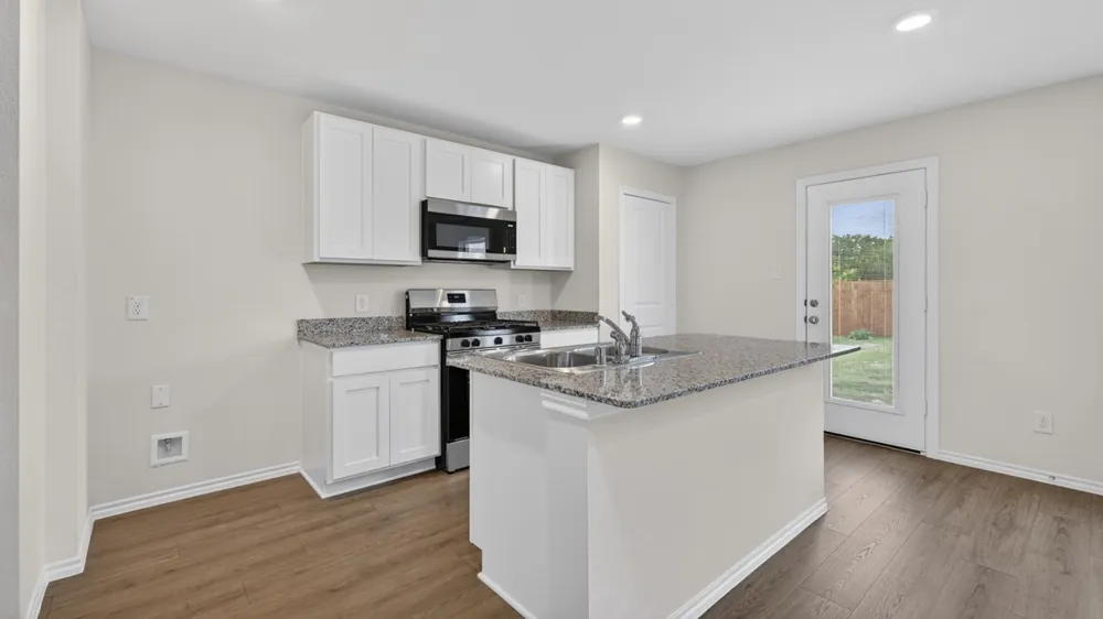 3318 Twilight Trail Talty, TX 75126